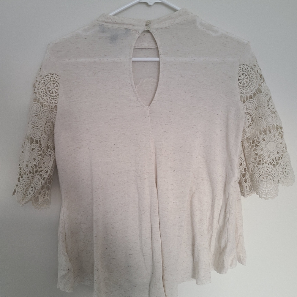 Lace blouse - Picture 2 of 2